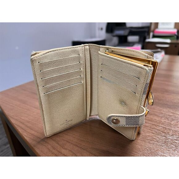 Louis Vuitton Damier Azur Women's Wallet Multicolor Geometric Design, Luxury, - Picture 2 of 4